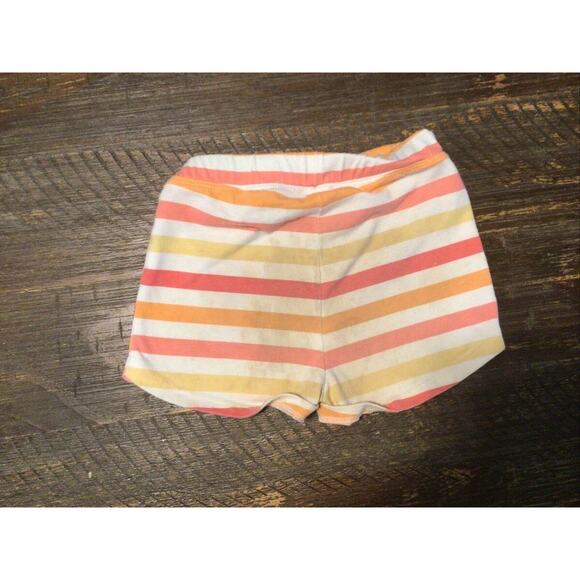 The Children’s Place Orange,Pink,Yellow,And White Patterned Shorts 3T - Picture 3 of 3